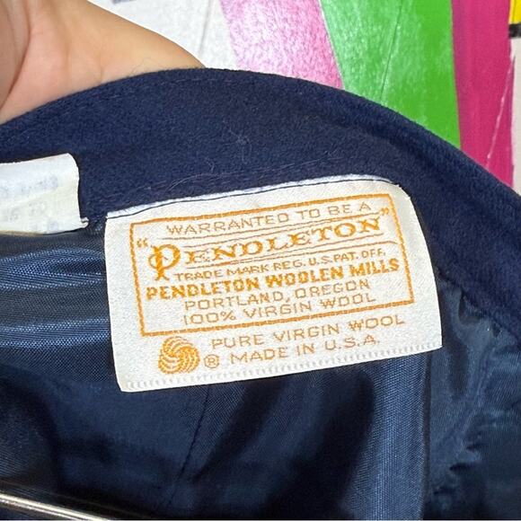 Pendleton Blue Tailored Suit Jacket and Skirt Set. Wool. Jacket Size 8 Skirt 10. - Picture 10 of 11